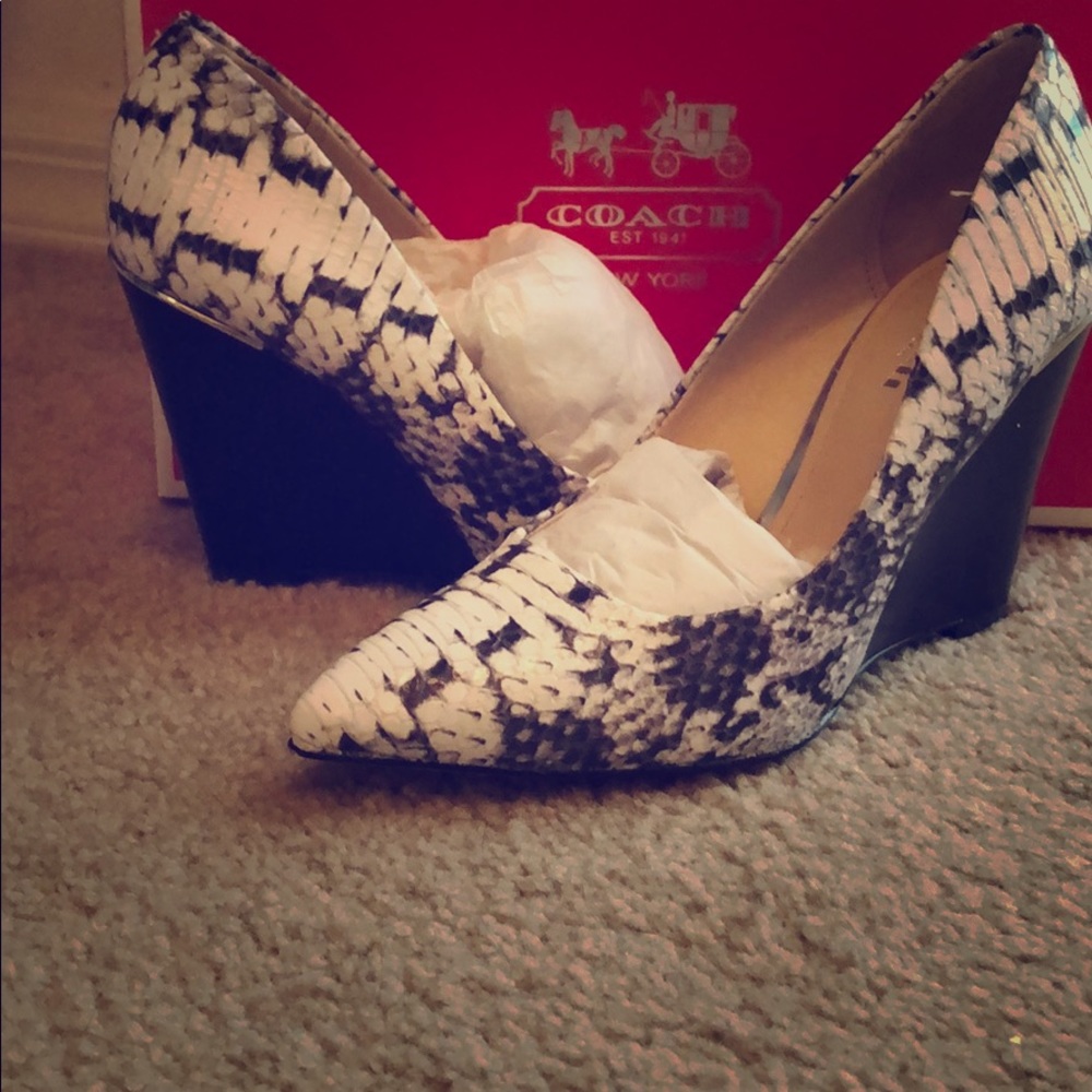 Coach wedges